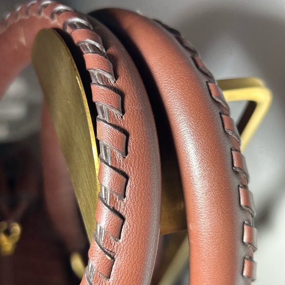 Adrienne Vittadini Brown Croc Embossed Double Tassle Bag 10” x 17” x 2.5” NWT - Picture 7 of 14